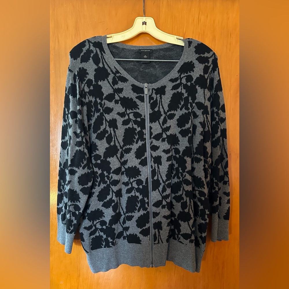 Ann Taylor Crew Neck Cardigan